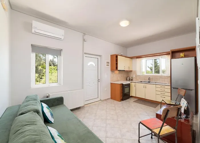 Villa Chrysallis With Heated Pool