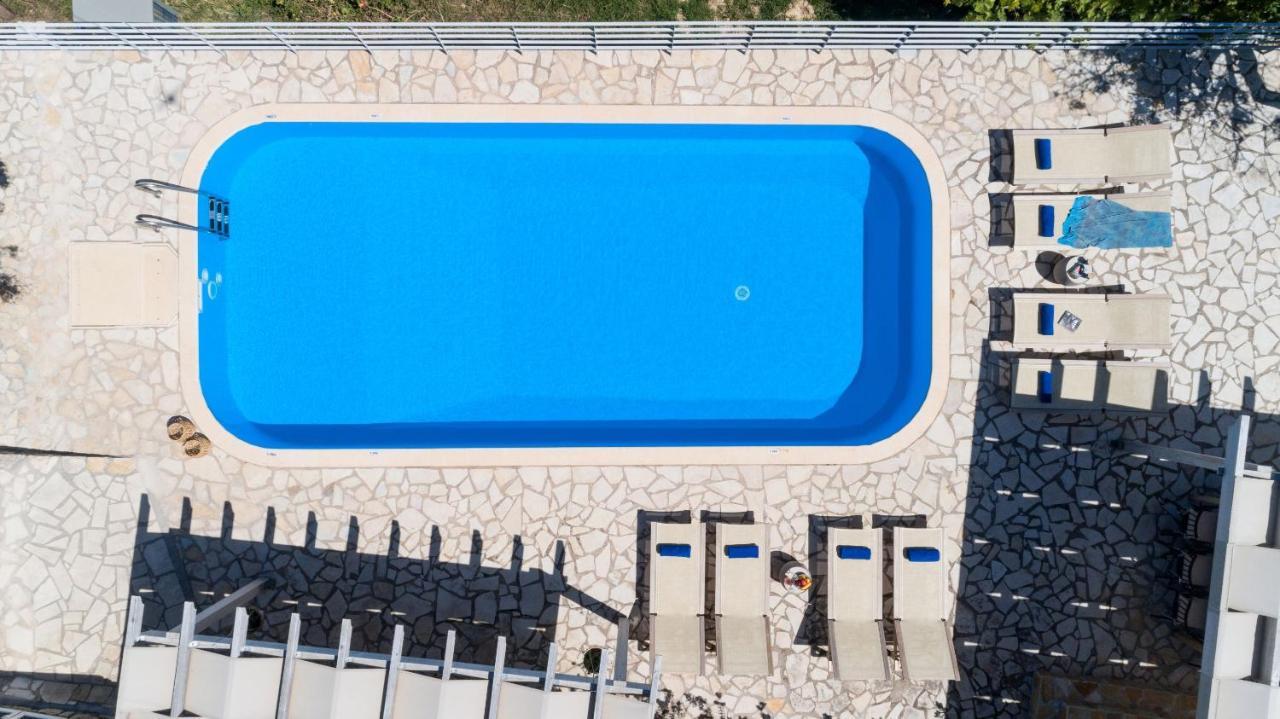 Chrysallis With Heated Pool Georgioupoli
