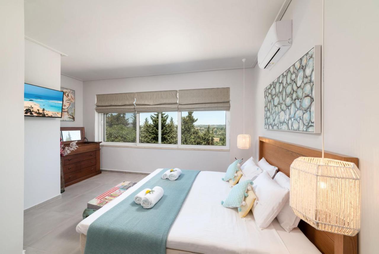 Villa Chrysallis With Heated Pool *